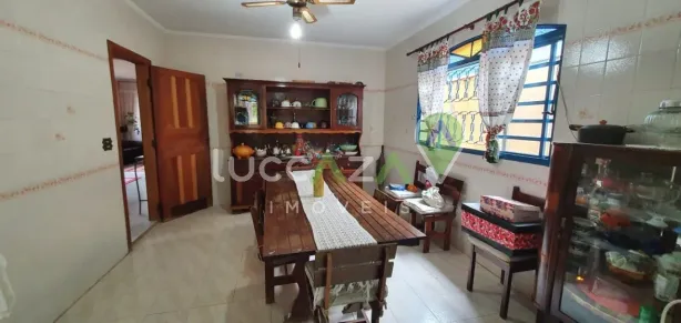 Casa com 3 Quartos à venda, 280m² no Bom Retiro, São José dos Campos
