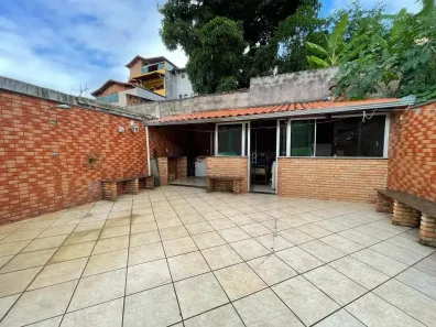 Casa com 5 Quartos à venda, 200m² no Teixeira Dias (Barreiro), Belo Horizonte