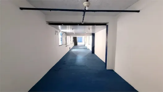 Galpão/Depósito/Armazém à venda, 240m² no Vila Anastácio, São Paulo