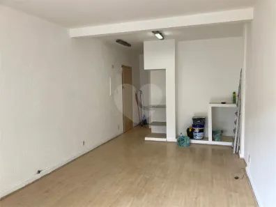 Sala Comercial à venda, 36m² no Santo Amaro, São Paulo