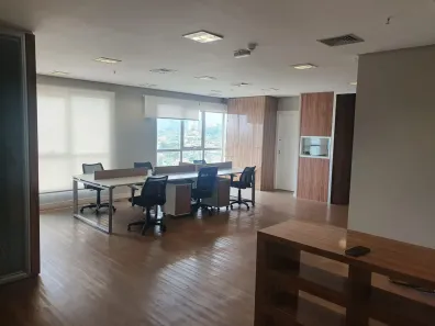 Sala Comercial à venda, 100m² no Sítio Tamboré Alphaville, Barueri