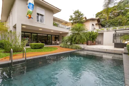 Casa com 4 Quartos à venda, 450m² no Jardim Guedala, São Paulo
