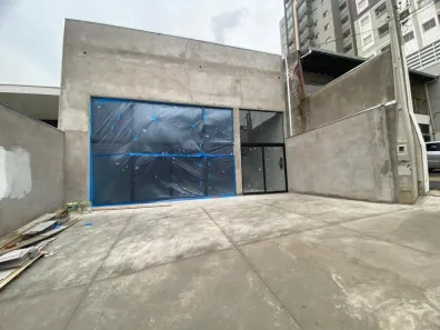 Galpão/Depósito/Armazém para alugar, 383m² no Marília, Marília