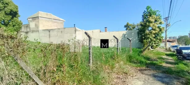 Lote/Terreno à venda, 357m² no Jardim São Carlos, Campinas