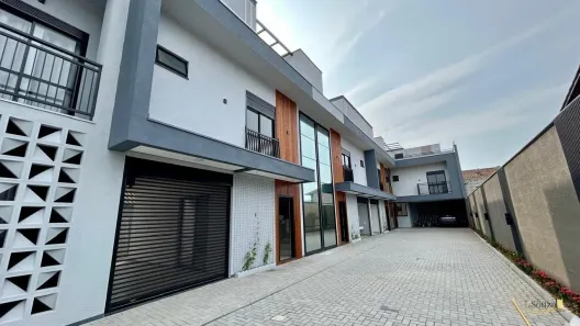 Casa de Condomínio com 3 Quartos à venda, 156m² no Bom Retiro, Joinville