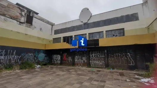 Galpão/Depósito/Armazém à venda, 1670m² no São Geraldo, Porto Alegre