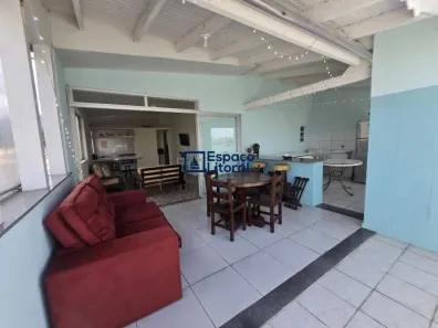 Cobertura com 2 Quartos para alugar, 130m² no Centro, Caraguatatuba