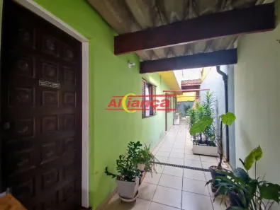 Casa com 3 Quartos à venda, 250m² no Jardim Adriana, Guarulhos