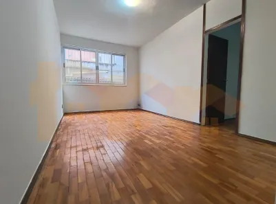 Apartamento com 3 Quartos para alugar, 140m² no Santo Antônio, Belo Horizonte