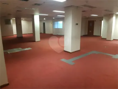Ponto Comercial para alugar, 1080m² no República, São Paulo