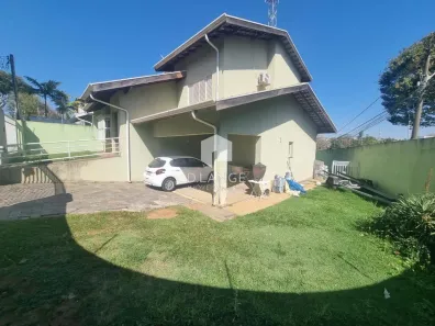 Casa com 3 Quartos à venda, 160m² no Cidade Universitária, Campinas