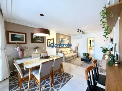 Apartamento com 2 Quartos à venda, 86m² no Canto, Florianópolis