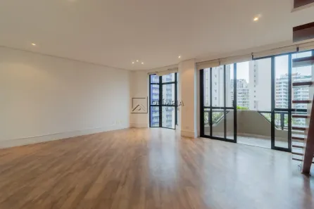 Apartamento com 2 Quartos para alugar, 140m² no Pinheiros, São Paulo