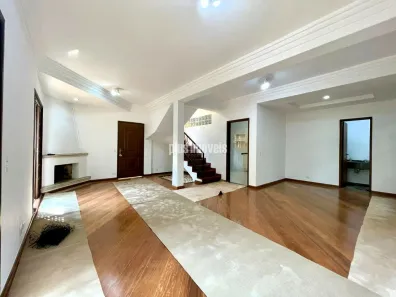 Casa de Condomínio com 4 Quartos para alugar, 300m² no Santo Amaro, São Paulo