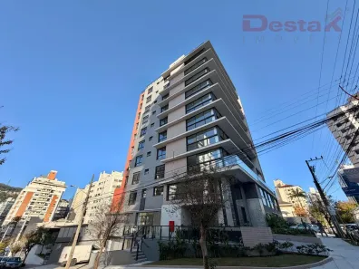 Apartamento com 2 Quartos à venda, 151m² no Centro, Florianópolis
