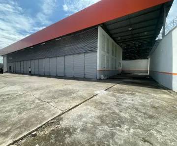 Galpão/Depósito/Armazém para alugar, 700m² no São José Operário, Manaus