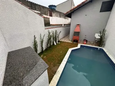 Casa com 2 Quartos à venda, 70m² no Jardim Casablanca, Peruíbe