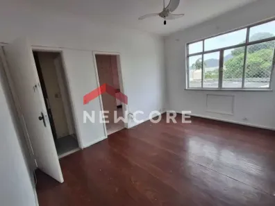 Apartamento com 2 Quartos à venda, 62m² no Tanque, Rio de Janeiro