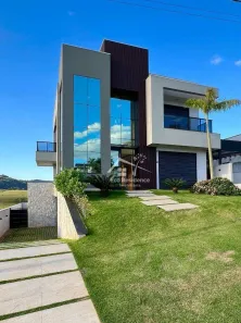 Casa de Condomínio com 4 Quartos à venda, 350m² no , Pardinho