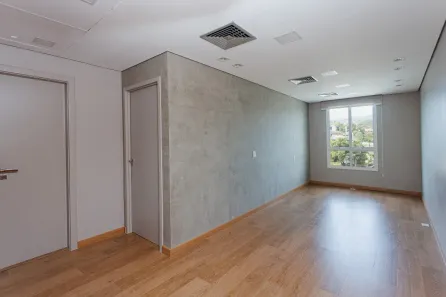 Sala Comercial à venda, 39m² no Bom Retiro, Joinville