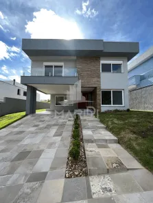 Casa de Condomínio com 4 Quartos à venda, 254m² no Vila Nova, Porto Alegre