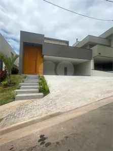 Casa com 3 Quartos à venda, 279m² no Vila Helena, Atibaia