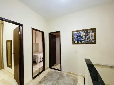 Casa de Condomínio com 3 Quartos à venda, 214m² no Jardim Marrocos, Contagem
