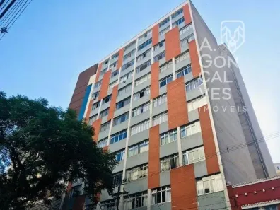 Apartamento com 3 Quartos à venda, 100m² no Centro, Curitiba