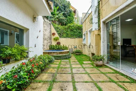 Sobrado com 5 Quartos à venda, 313m² no Vila Romana, São Paulo