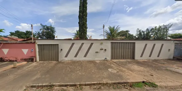 Casa com 4 Quartos à venda, 298m² no Santa Efigênia, Caldas Novas