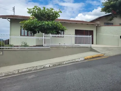 Casa com 2 Quartos à venda, 97m² no Vila Lenzi, Jaraguá do Sul