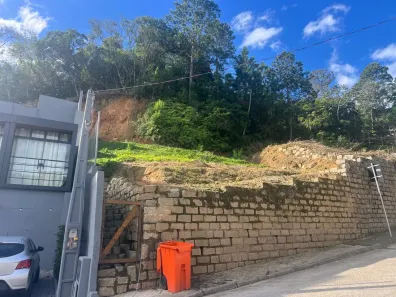 Lote/Terreno à venda, 330m² no Saco dos Limões, Florianópolis