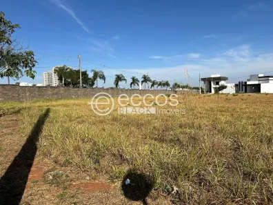 Lote/Terreno à venda, 592m² no Shopping Park, Uberlândia