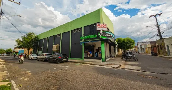 Galpão/Depósito/Armazém para alugar, 270m² no Timbaúba, Juazeiro do Norte