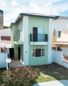 Casa com 3 Quartos à venda, 107m² no Jardim Califórnia, Taubaté