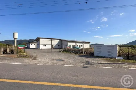 Galpão/Depósito/Armazém para alugar, 1558m² no Vila Santana, Santo Amaro da Imperatriz
