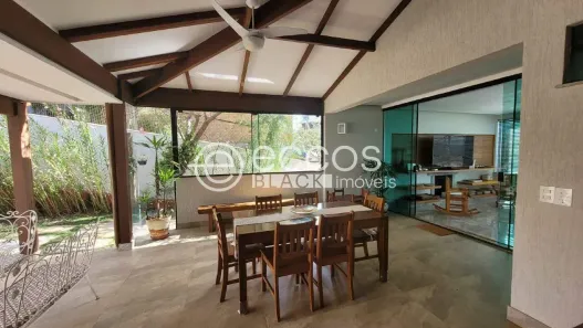 Casa com 4 Quartos à venda, 268m² no Alphaville - Lagoa dos Ingleses, Nova Lima