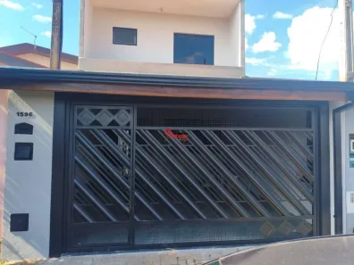Sobrado com 4 Quartos à venda, 139m² no Jardim Europa I, Santa Bárbara D'Oeste