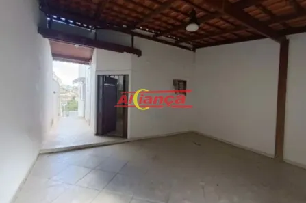 Sobrado com 3 Quartos para alugar, 174m² no Vila Rio de Janeiro, Guarulhos