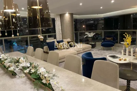 Apartamento com 3 Quartos à venda, 221m² no Moema, São Paulo