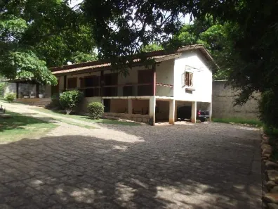Fazenda/Sítio com 3 Quartos à venda, 350m² no Chácaras Reunidas São Jorge, Sorocaba