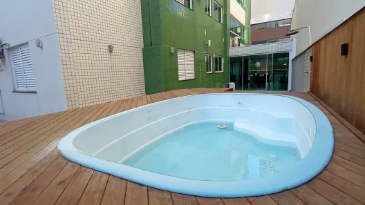 Apartamento com 3 Quartos para alugar, 240m² no Centro, Balneário Camboriú