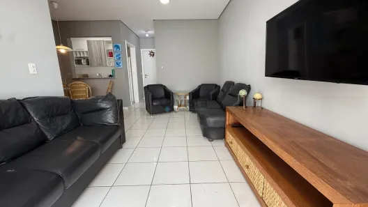 Apartamento com 2 Quartos para alugar, 80m² no Jardim Las Palmas, Guarujá