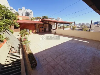 Casa com 4 Quartos à venda, 235m² no Estreito, Florianópolis