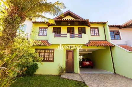 Sobrado com 4 Quartos à venda, 198m² no Butiatuvinha, Curitiba