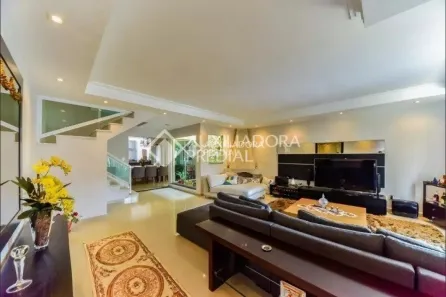 Sobrado com 3 Quartos à venda, 298m² no Jardim do Mar, São Bernardo do Campo