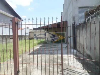 Lote/Terreno para alugar, 300m² no Jardim Santa Helena, Suzano