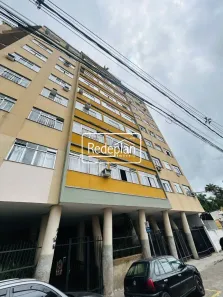 Apartamento com 3 Quartos para alugar, 98m² no Centro, Barra Mansa