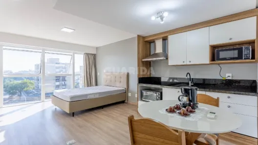 Flat com 1 Quarto para alugar, 30m² no Vila Ipiranga, Porto Alegre