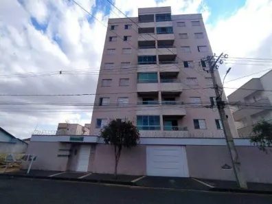 Apartamento com 3 Quartos à venda, 80m² no Segismundo Pereira, Uberlândia